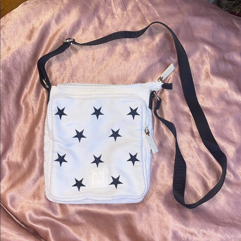 Tommy Hilfiger Crossbody
